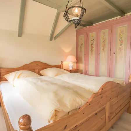 Friesenhaus Sara S1