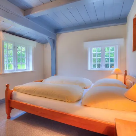 Friesenhaus Sara S1 *